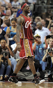 lebron james nba 090424 cle at det 21 game 3 James Near Triple Double Helps Push Pistons to Brink of Elimination