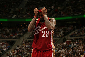 lebron james nba 090424 cle at det 32 game 3 James Near Triple Double Helps Push Pistons to Brink of Elimination