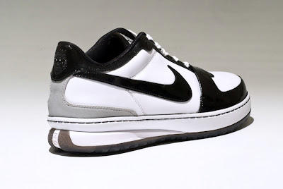 nike zoom lebron 6 low gr black white 4 08 White and Black (101) Nike Zoom LeBron VI Low Sample Photos