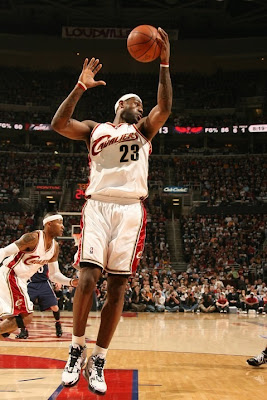timeline 090505 nba lebron6 mvp 2008 09 Timeline