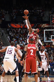 lebron james nba 090509 cle vs atl 31 game 3 LeBron Puts on Another MVP Show. Mo Gets Recruited as Soldier.