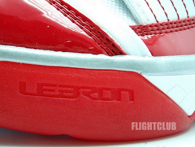 nike zoom soldier 3 tb white red 1 01 Zoom Soldier III TB (Team Bank)   367183 112   Actual Photos