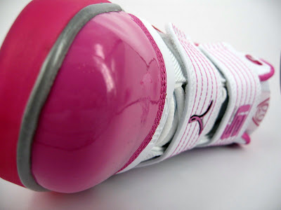 Upcoming Nike Zoom LeBron Soldier III Think Pink Gloria nike zoom soldier 3 pe think pink 1 06 Upcoming Nike Zoom LeBron Soldier III Think Pink Gloria