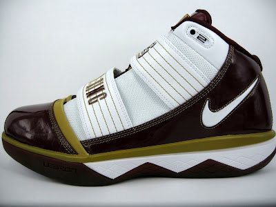 nike zoom soldier 3 pe christ the king home 1 01 Upcoming Zoom Soldier III High School Pack   SVSM & CTK