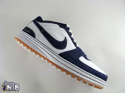 Nike Zoom LeBron VI Low White / Navy / Light Brown Denim lebron6 low navy denim 14 web Nike Zoom LeBron VI Low White / Navy / Light Brown Denim