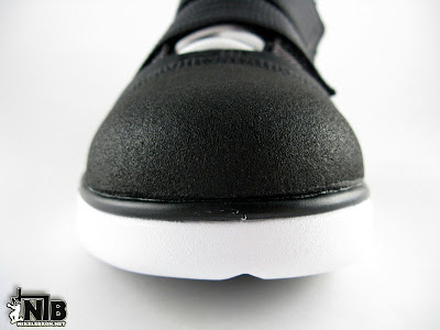 nike zoom soldier 3 gr black white 6 36 Asia Exclusive Nike Zoom Soldier III XDR Outdoor Pack Showcase