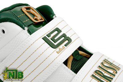 nike zoom soldier 3 pe svsm home 4 04 Detailed Look at the SVSM Nike Zoom LeBron Soldier III Irish