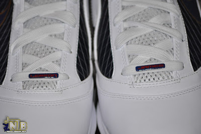 nike air max lebron 7 gr white navy 7 05 Detailed Look at the Recently Released Navy Air Max LeBron VII 