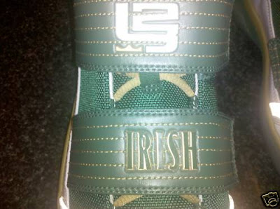 Nike Zoom Soldier III St. Vincent St. Mary Away Edition First Pics nike zoom soldier 3 pe svsm away 1 03 Nike Zoom Soldier III St. Vincent St. Mary Away Edition First Pics