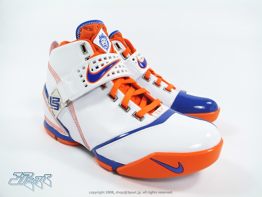lebron classic shoes
