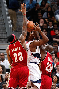 lebron james nba 091229 cle at atl 03 King James Debuts Black/White/Gold LBJ7 as Cavs Sink Hawks
