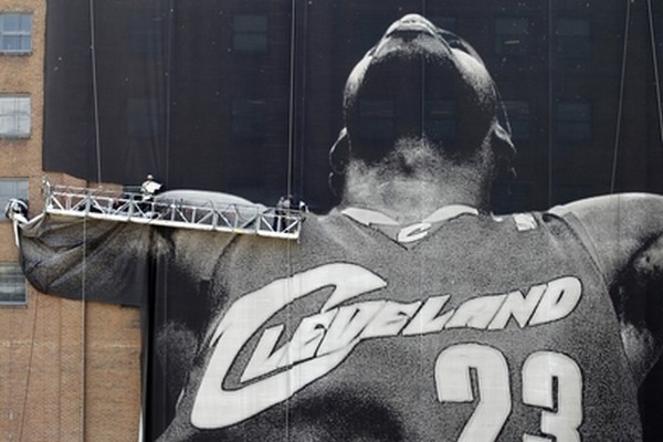 We Are All Witnesses is No More 8211 LeBron8217s Mural Taken Down
