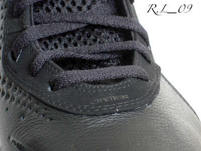 Detailed Look at the Nike Air Max LeBron VII (8) Triple Black nike air max lebron 8 gr black black 2 13 Detailed Look at the Nike Air Max LeBron VII (8) Triple Black