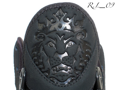 Detailed Look at the Nike Air Max LeBron VII (8) Triple Black nike air max lebron 8 gr black black 2 09 Detailed Look at the Nike Air Max LeBron VII (8) Triple Black