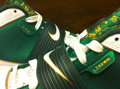 Zoom Soldier IV St. Vincent St. Mary Limited Edition New Pics nike zoom soldier 4 pe svsm home 4 02 Zoom Soldier IV St. Vincent St. Mary Limited Edition New Pics