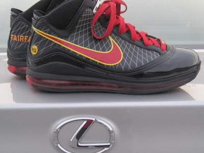 nike air max lebron 7 pe fairfax away 3 01 Nike Air Max LeBron VII (7) Fairfax Lions Home & Away PEs