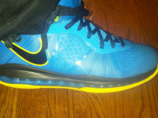 lebron shoes 8 v2. nike air max lebron 8 v2 blue