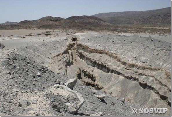 Fissuras Fendas terra etiopia (5) Fissuras Fendas terra etiopia (5)