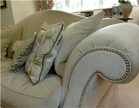 Glamorous European Furniture Decoration and Design from Christine Scott Interiors Glamorous European Furniture, Interior House Design, Furniture Design, Living Room Decorating, Living Room Furniture, Bedroom Design, Wall Design Ideas