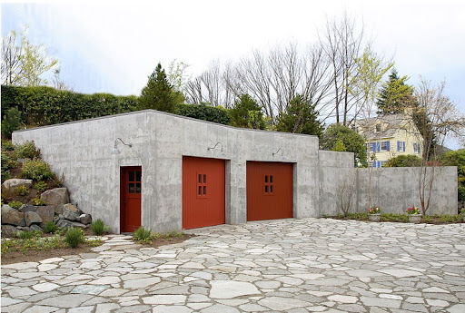Natural Brick Home Design, House Design, Classic House Design