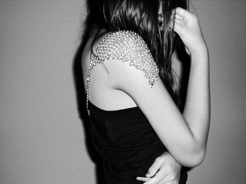 shoulder jeweels
