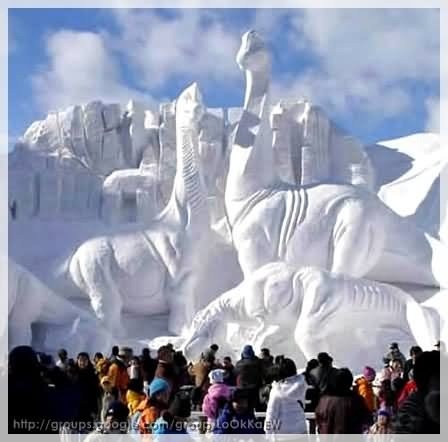 [Fascinating-ice-and-snow-sculpture-1[1].jpg]