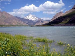 Lar Lake Mount Damavand
