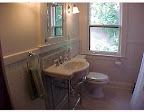 upstairsBathroom.jpg