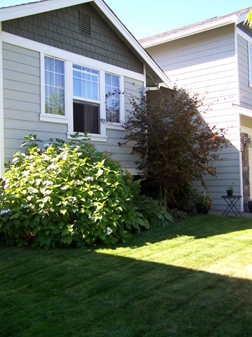 [August 2010 (44)[5].jpg]