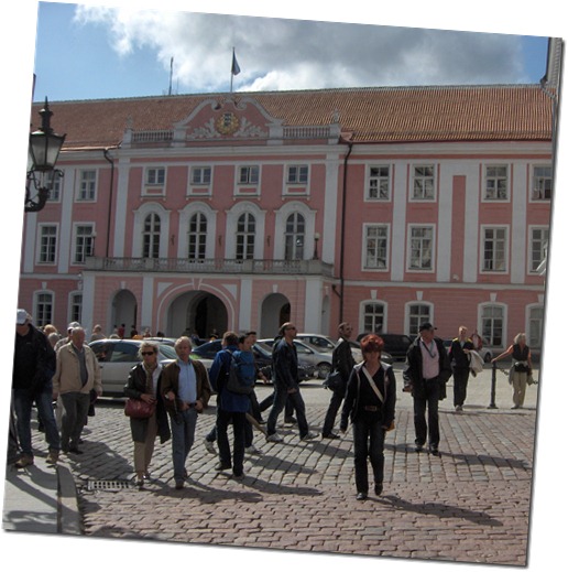 The entrance to the Parliament