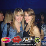 vilma-palma-e-vampiros-se-mueve-la-ciudad-club-sarmiento-18-09-10_0090.JPG