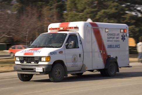 [ambulance[3].jpg]