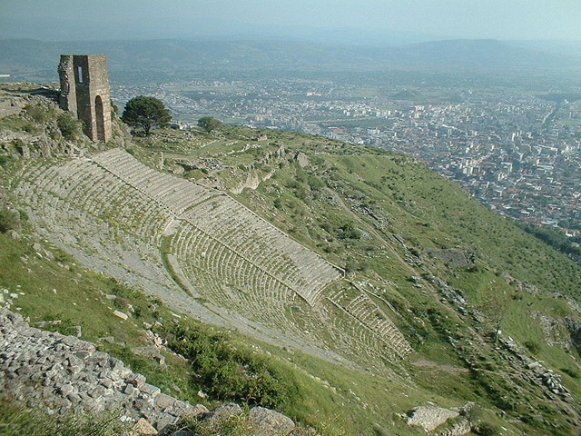 [pergamontheatre4.jpg]
