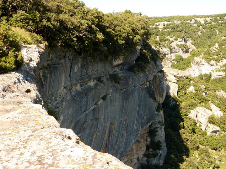 Foto de  Marche vers le 'BoutDuMonde', Buoux