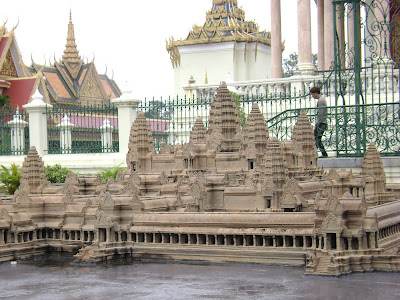 Mini Angkor Wat