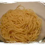 spaghete cu dovlecei si rosii (2).JPG