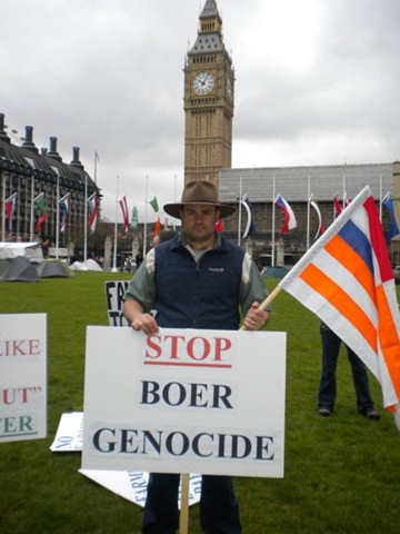 [StopBoerGenocideJackHindonScoutsProtestMay82010[7].jpg]