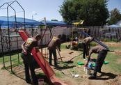 [COMPASS EDENVALE VOLUNTEERS THREE DAYS BEFORE TORCHING DEC232010[3].jpg]