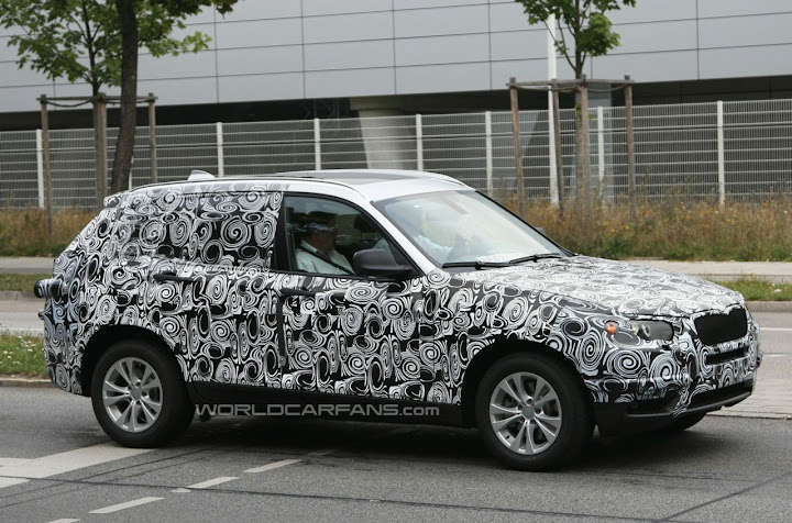 BMW X3 Spied