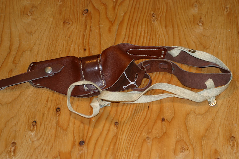 acc AH11 JAY-PEE Jay-Pee Safety Spring Holster