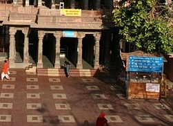 [Mahakaleshwar Temple - Ujjain, Madhya Pradesh[22].jpg]
