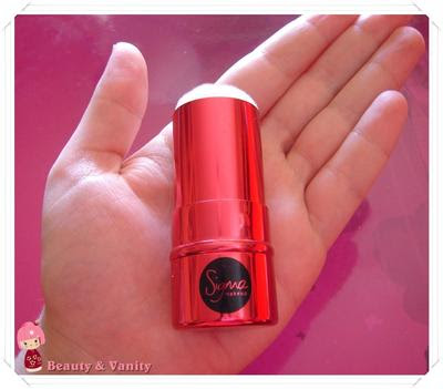Hollywood Glamour Retractable Kabuki - Red (Something About Marilyn) by Sigma Makeup