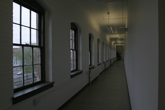 [hallway[9].jpg]