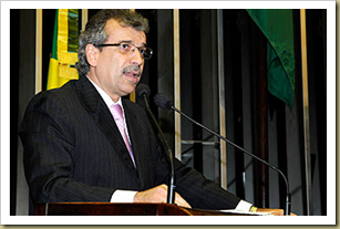 O senador João Claudino. Foto: Moreira Moriz