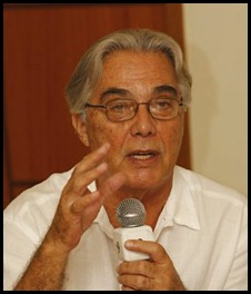 Rubem César Fernandes na reunião da Comissão Brasileira sobre Drogas e Democracia, na Fiocruz -