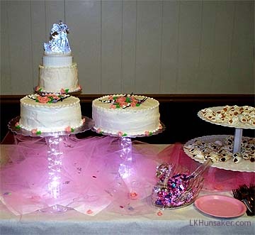[1692-cake[8].jpg]