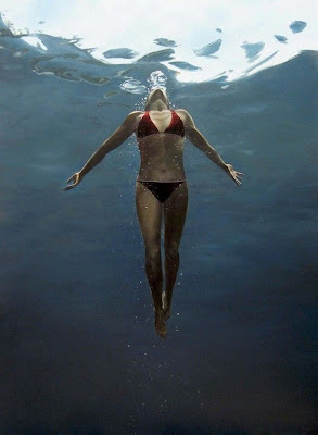 Photorealism Underwater Paintings by Eric Zener