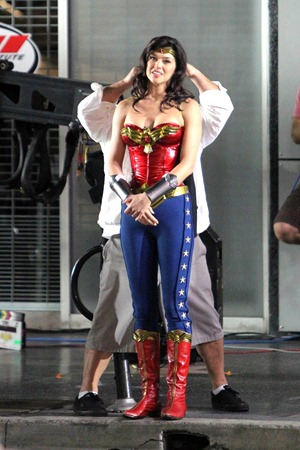 adrianne palicki wonder woman (1)