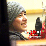 ＜20100428@Kiss The Radio Cr: www.2kyuhyun.com
photo by lAdy~2J@2kyuhyun.com / Design & Upload pic by lAdy~2J@2kyuhyun.com＞