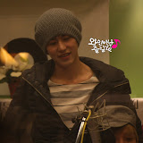 ＜20100428@Kiss The Radio Cr: shall we wine＞